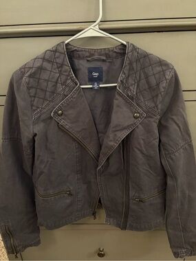 Gap quilted moto jacket, size 6
